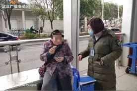 婆婆扫墓回家突感身体不适 BRT姑娘悉心照顾助其恢复图片