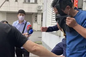 台铁列车出轨事故造成重大伤亡，涉事工程车司机被撤销保释将由地方法院重新裁定图片