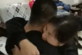 姐姐带“男友”回家妈妈却哭成泪人，咋回事？图片