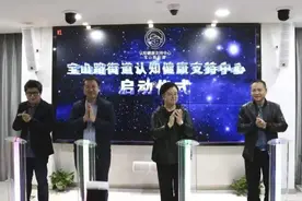 “我一个转身就忘记要干嘛了，是不是老了都会这样？”图片