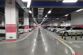 “成都停车”客户端上线，覆盖2400余个停车场52万个泊位图片