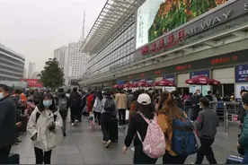 铁路上海站4月10日起实施新列车运行图图片