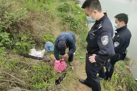 德阳一男子用“地笼”捞鱼虾被抓获图片