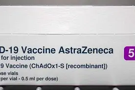研究人员首次报告年轻成年人接种新冠疫苗后出现血栓导致中风的病例图片