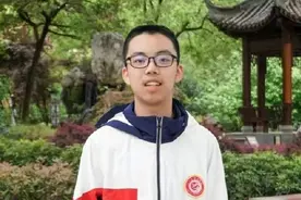 厉害了！四川16岁高二学生被清华大学录取图片