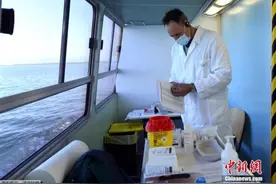 意大利境内变异病毒不断扩散 前总理伦齐妻儿确诊图片