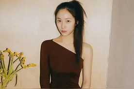 郑秀晶又双叒瘦下来了！女明星都是胖着玩的？图片