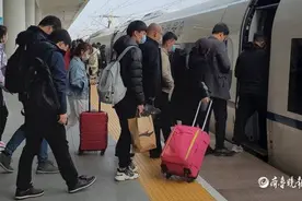 10日起实行新列车运行图！烟台至襄阳缩短1小时图片
