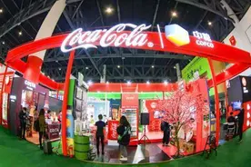 中粮可口可乐亮相第104届全国糖酒商品交易会图片