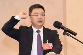 王雄昌当选广西钦州市长图片