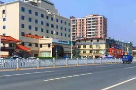 村民宅基地合法建房！惠东白花镇首批村民获颁批准建设两证视频封面
