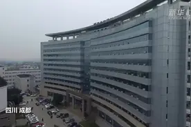 不离不弃照顾六年，警嫂终于唤醒了“沉睡丈夫”图片