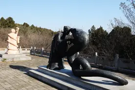 春游江淮请您来｜跟着成语游淮南·成语故事之“人心不足蛇吞象”图片