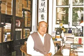 他在故宫“挑文物”图片