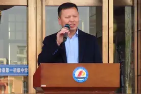 减负+特色 他获评“辽宁省中小学领航校长”图片