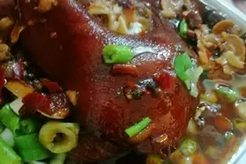 猪蹄膀的家常做法，简单快捷又好吃图片