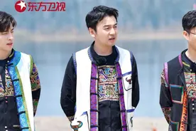 误入“桃花岛幻境”，极限男团变身“快乐男孩”图片