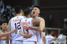 CBA季后赛：广东东莞大益104：103北京首钢 晋级四强图片