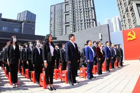 青春向党 奋斗强国——沈阳市举办第二十二届成人节图片