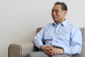 钟南山院士寄语港澳青年：生逢盛世，当不负盛世视频封面