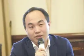 贝尔地板全球自有品牌中心总经理林海堤：用石晶地板抢占焕新市场图片