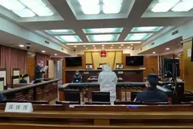 男子大量收购亲戚朋友二手车当道具，4年骗保高达81万图片