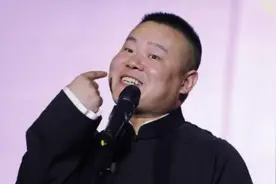岳云鹏晒多张试题照片：请叫我题库图片