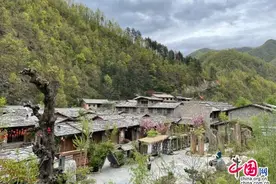生态旅游让陕西柞水县守住绿水青山，换来金山银山图片