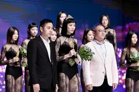 2021第8季SIUF国际超模大赛总决赛在深圳举行图片