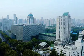 资讯｜南京鼓楼医院2021年五一期间门急诊工作安排公布图片