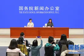 外汇局：一季度境内主体通过港股通净买入港股达3111亿元图片