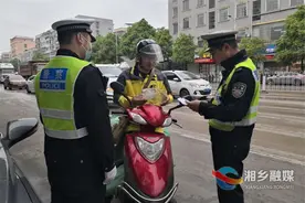 湘乡：7人无证驾驶摩托车被行政拘留图片