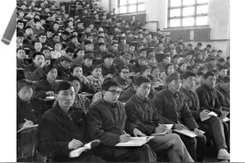 一张考卷，让我们成为时代的“幸运儿”图片
