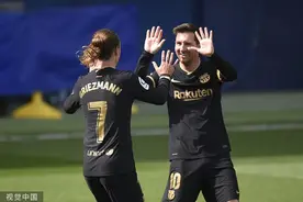 西甲：格列兹曼双响 巴萨2-1逆转黄潜距榜首2分图片
