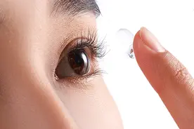 认清误区！隐形眼镜度数不等于框架眼镜度数