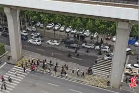 早安武汉｜武汉马路上最近多了个“Z”标线，啥意思？图片