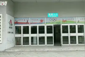 轮滑展风采 小朋友享受飞驰感觉图片