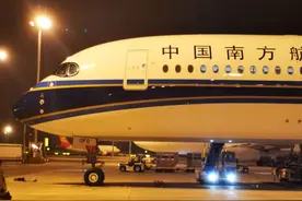 南航在北京大兴正式开通“京广快线”和“京深快线”，旅客可随到随飞、广深随心换图片