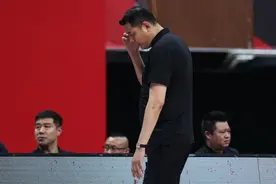 巩晓彬正式确认离开山东男篮 宫鲁鸣将出任山东总经理图片