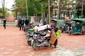 校门口有了“口袋公园”，接送孩子更顺心了图片