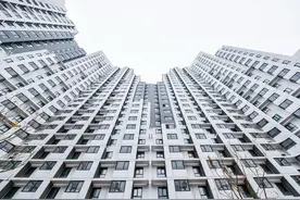 价值近四千万元！丈夫将3套房遗赠同居保姆案改判无效，详情披露图片