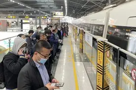 五一假期，济南地铁、公交运行时间有变图片