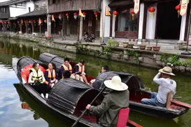 寻找红色青春图谱 | 走进绍兴市第一中学：穿越百年校史，乌篷船上仰望星空图片