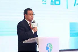 东钱湖教育论坛劳动教育圆桌论坛在宁波举行 专家深度解释劳动在教育中的内涵与外延图片