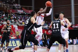 广东男篮夺得队史第11座CBA冠军，胡明轩夺得MVP图片