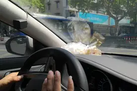 杭州网约车司机生存调查：月入过万确实有，但有人过年到现在只休息了一天图片