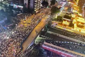洪崖洞、磁器口等景区提醒游客提前预约门票 节省时间图片