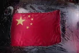 “大湾区 大未来”青年快闪背后故事：数千人广州塔下夜间彩排视频封面