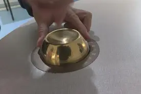 临渭区：餐桌垃圾收纳装置获专利 助力餐桌文明新利器图片