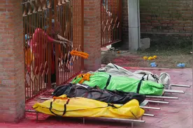 早安·世界｜尼泊尔新冠疫情迅速恶化，确诊和死亡病例数飙升图片